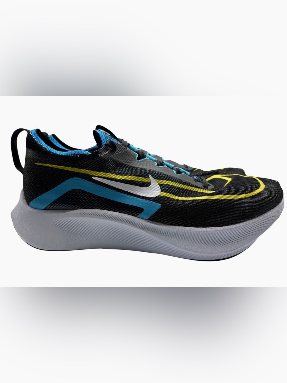 Brand New Men’s 11.5 Nike Zoom Fly 4
